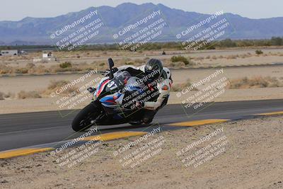 media/Dec-17-2022-SoCal Trackdays (Sat) [[224abd9271]]/Turn 9 Inside (1pm)/